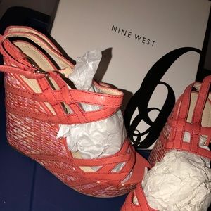 Never worn Nine West wedge